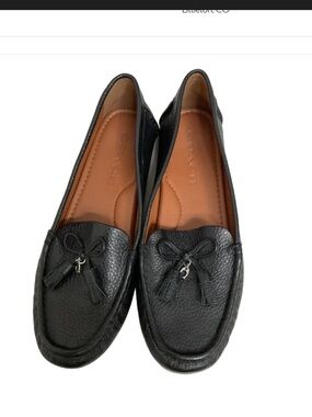 COACH GREENWICH BLACK PEBBLED LEATHER DRIVING LOAFER DECORATIVE “C” LOGO  SZ 5.5